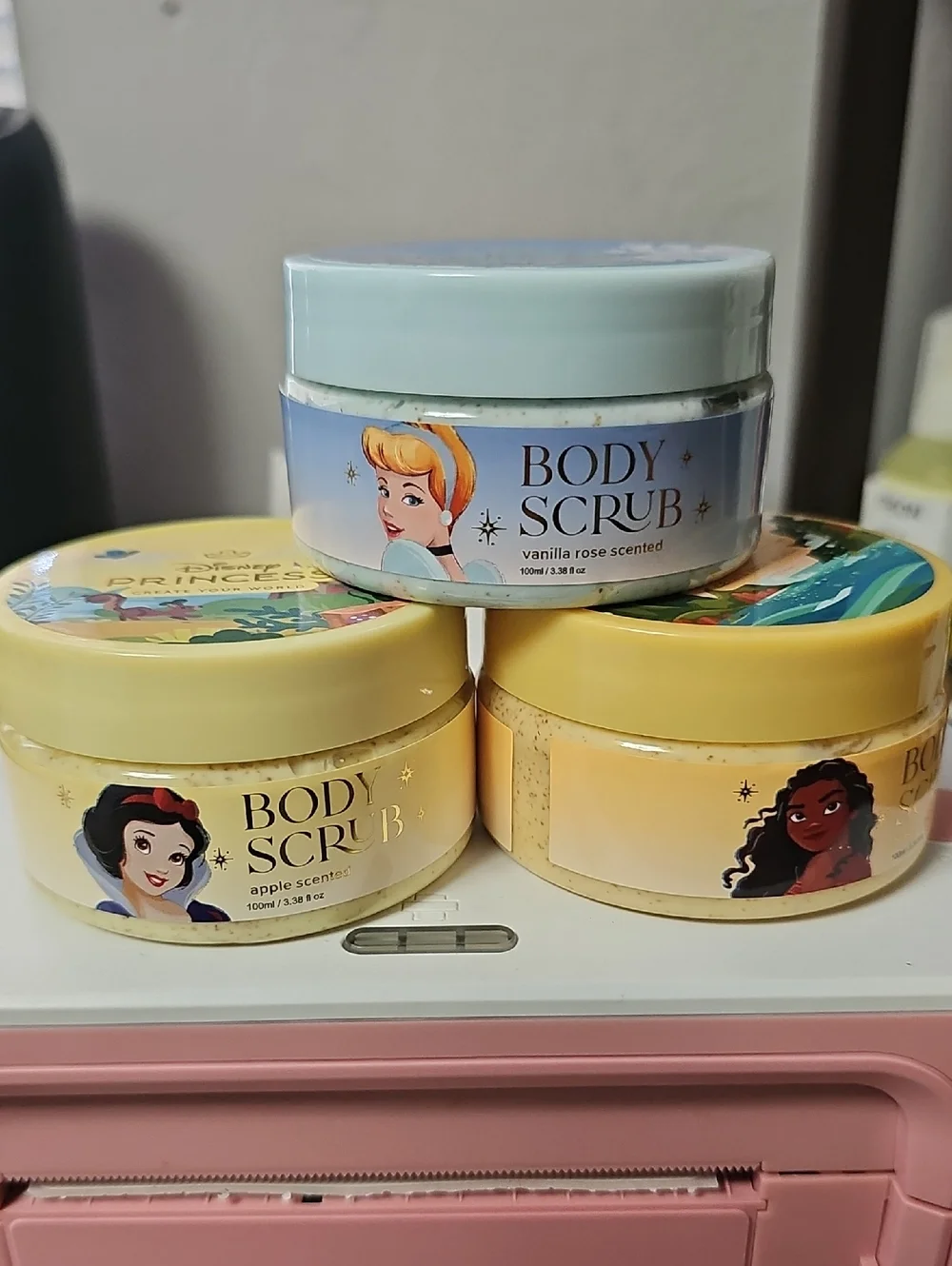 Disney Princess Body Scrub Trio - Light Blue & Yellow